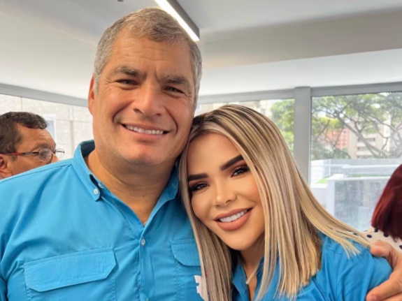 Presuntos chats con Norero colocan a María Fernanda Vargas en la mira del correísmo