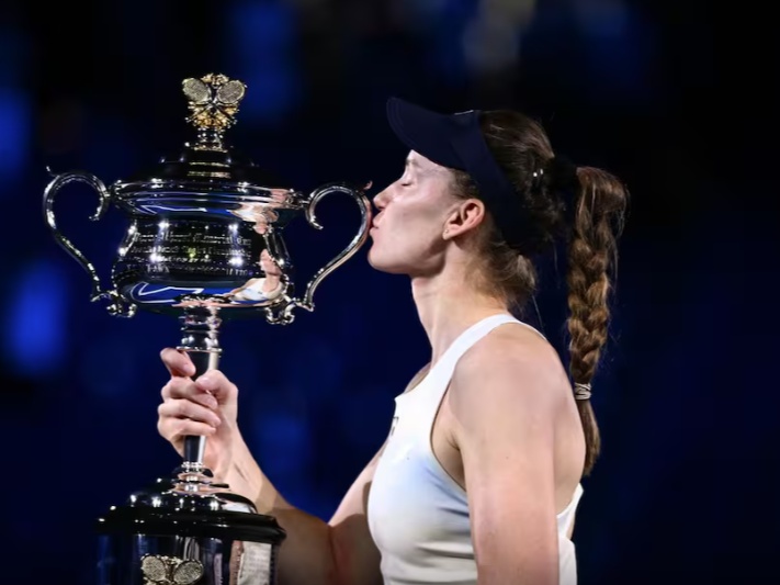 Elena Rybakina campeona del Abierto de Australia tras vencer a Sabalenka