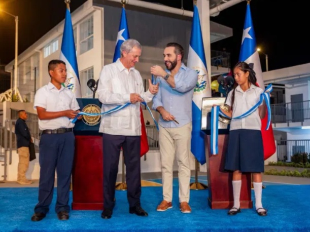Bukele afirma que las 70 nuevas escuelas garantizan entornos seguros