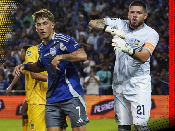 Debut amargo del "bombillo". Emelec empata 1-1 con Delfín SC en el Capwell