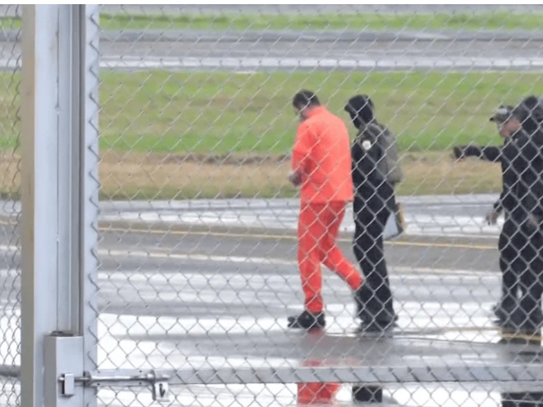 Aquiles Álvarez es trasladado a la Cárcel del Encuentro en Santa Elena