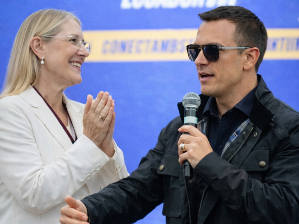 ¿Annabella Azín candidata a la alcaldía Guayaquil?: Presidente Noboa abre opción