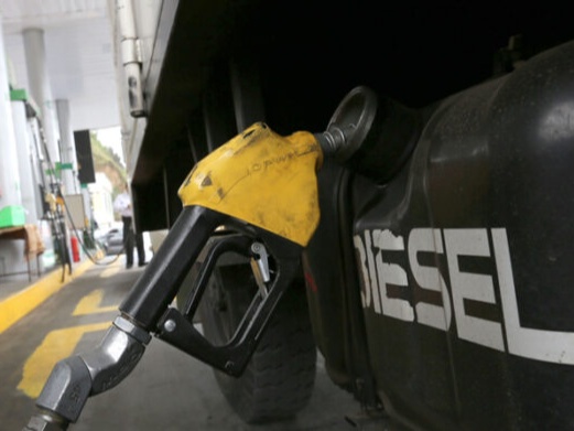 Problemas en Refinería de Esmeraldas afectan diésel en Ecuador