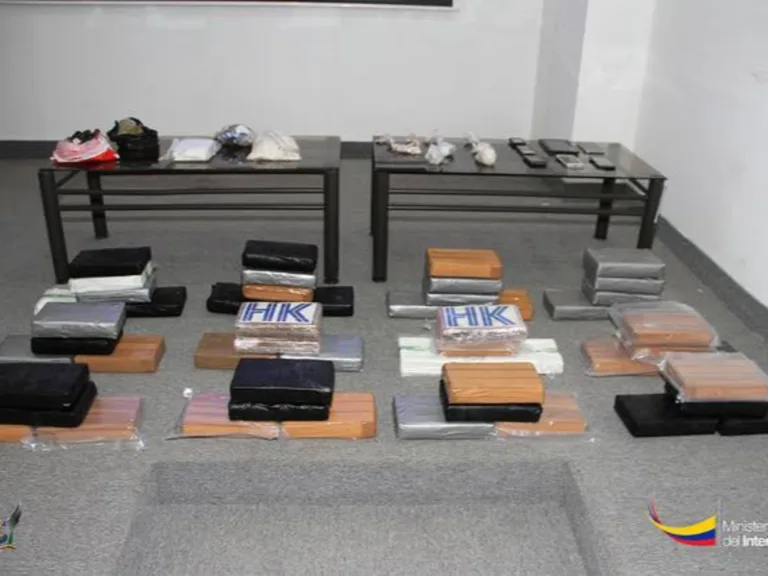 Cinco detenidos tras operativo contra banda que enviaba cocaína al extranjero