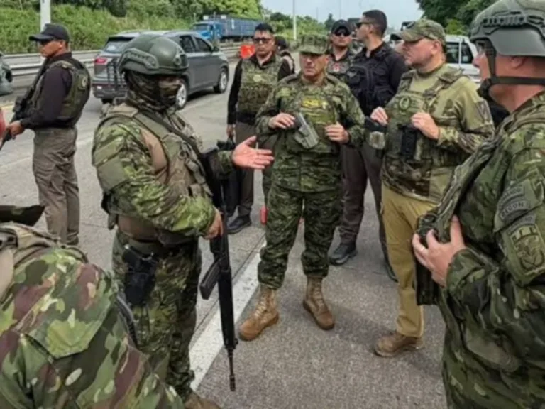 Ecuador coordina operaciones con Colombia y Estados Unidos ante riesgo en la frontera norte