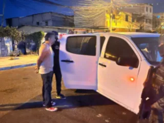 Fuerzas Armadas capturan en Salinas a alias Angelito, presunto integrante de Los Choneros