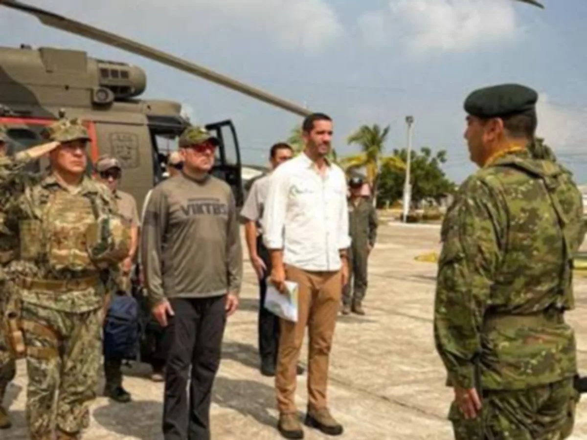Armada refuerza controles militares en Puerto Bolívar para recuperar territorio frente a bandas criminales