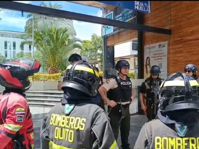 Amenaza de bomba en Quito: estudiante dijo que fue obligado