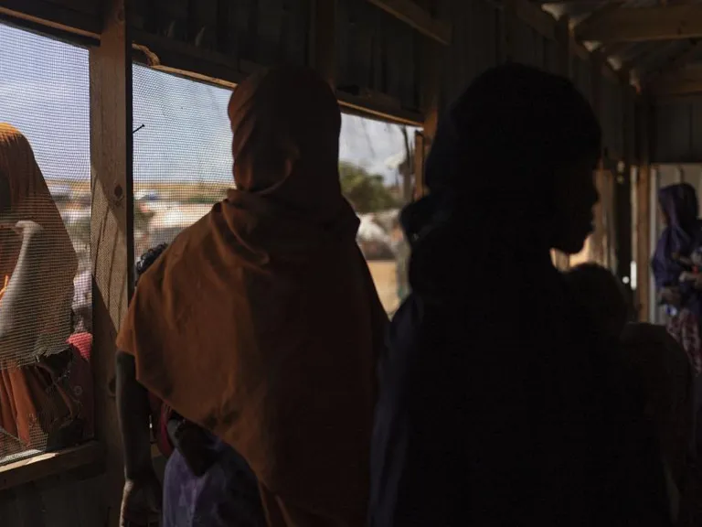 Al Shabab y menores: Mogadiscio baja la edad a 15 años