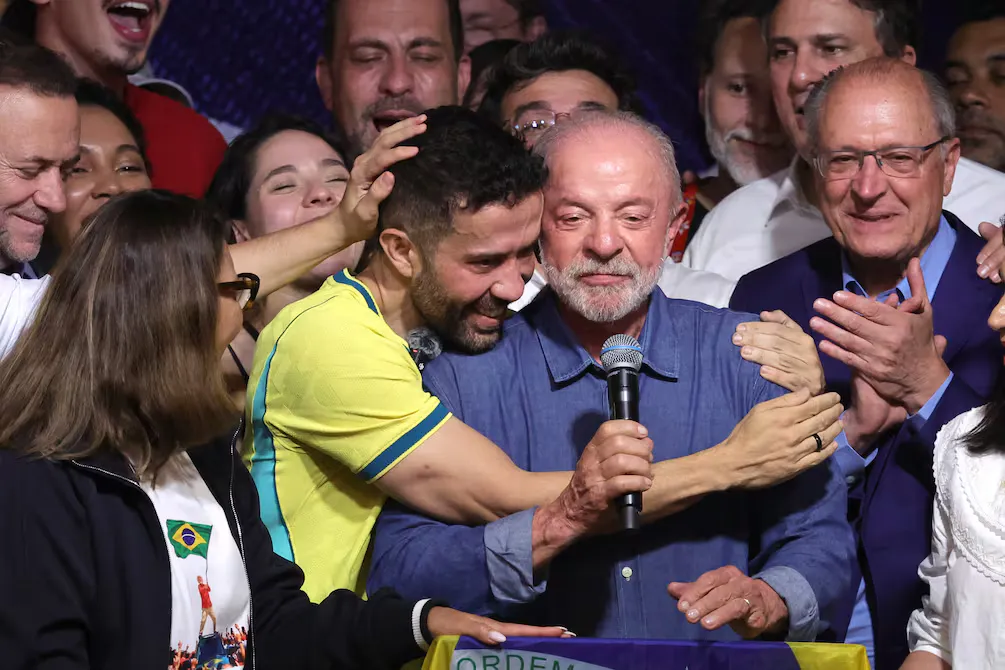 André Janones y el WhatsApp ‘Ejército de Lula’ en Brasil