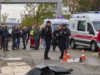Ataques con dron rusos alcanzan mercados y supermercados en Ucrania