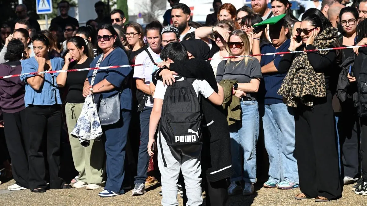 Aubagne: adolescente hiere con escopeta a director y profesora
