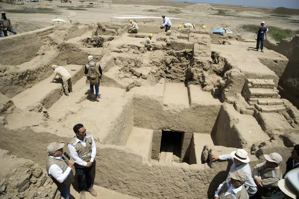 Chan Chan: hallan tumbas intactas de más de 600 años