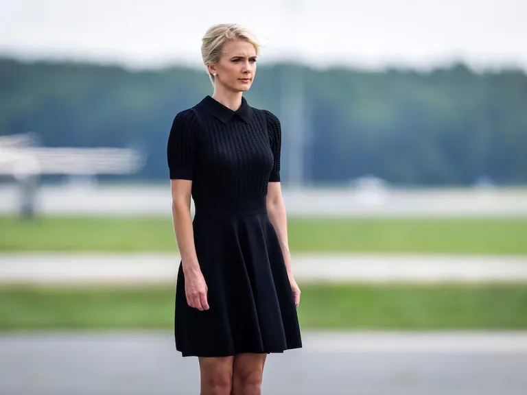 Donald Trump regala 45.000 dólares a Natalie Harp, asistente