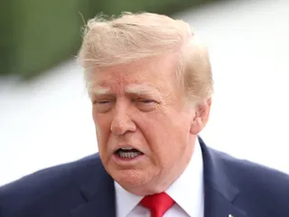 Enjoliqué Lett ordena a Donald Trump declarar bajo juramento