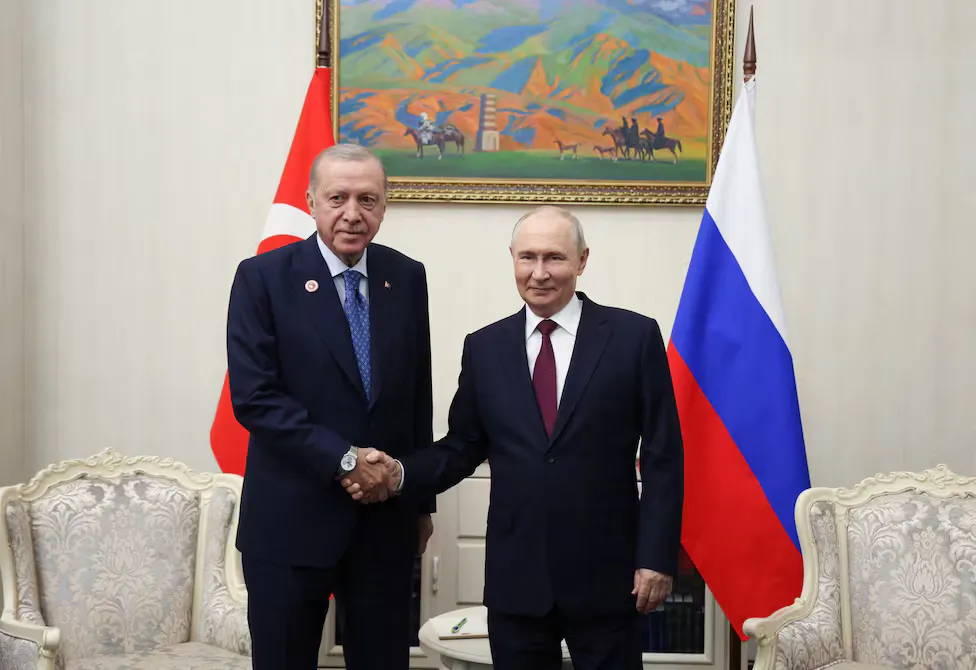 Erdogan dice que Putin no está contento con la guerra en Ucrania