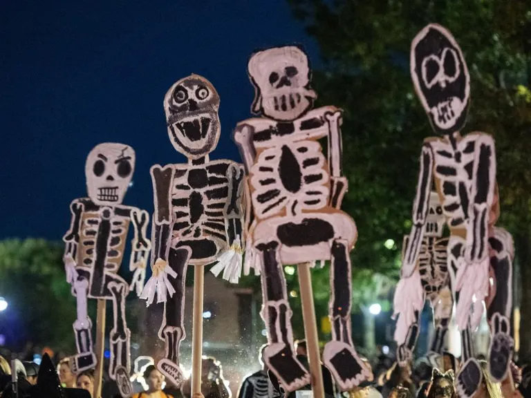 GuruWalk: Roma y Londres lideran rutas nocturnas de misterio