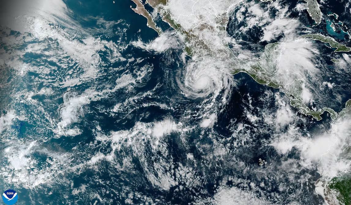 Huracán Trudy: México espera lluvias y oleaje en el Pacífico