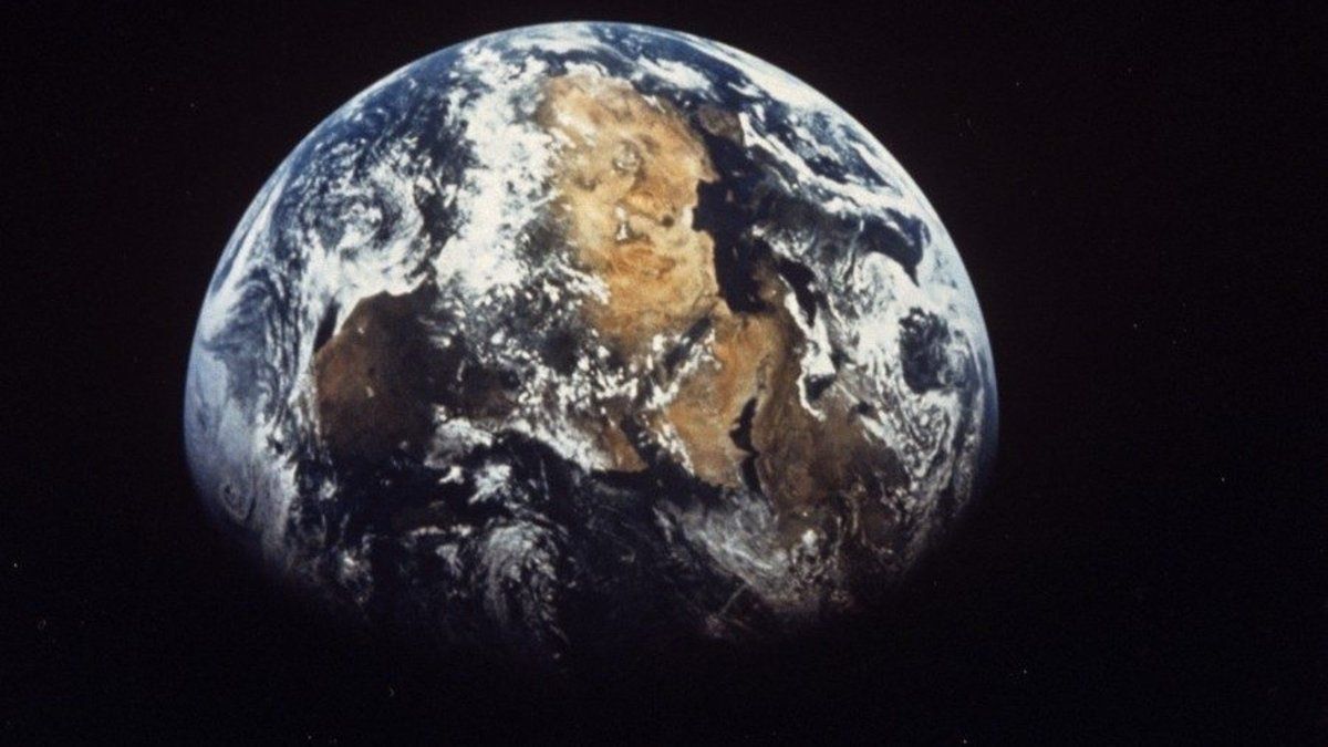 IA mapea el interior terrestre: seis estructuras a 2.900 km
