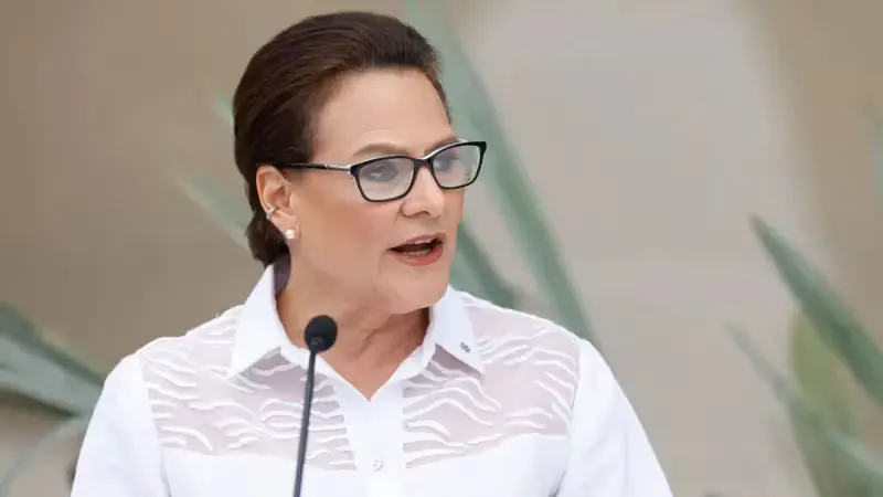 Ilya Espino de Marotta asume como primera administradora del Canal