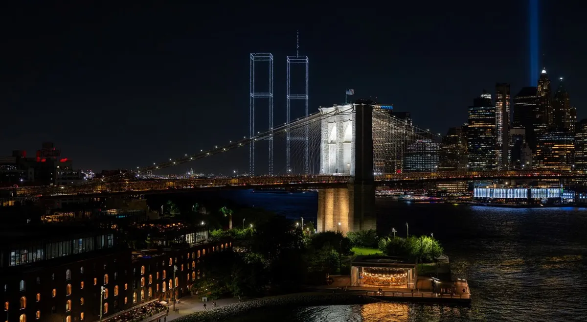 Nueva York recrea las Torres Gemelas con 2 977 drones por 11-S