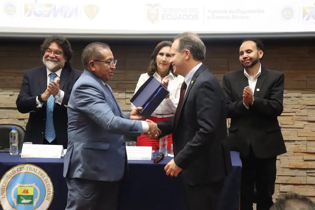 Programa de auditores mineros: 200 horas para tercer y cuarto nivel