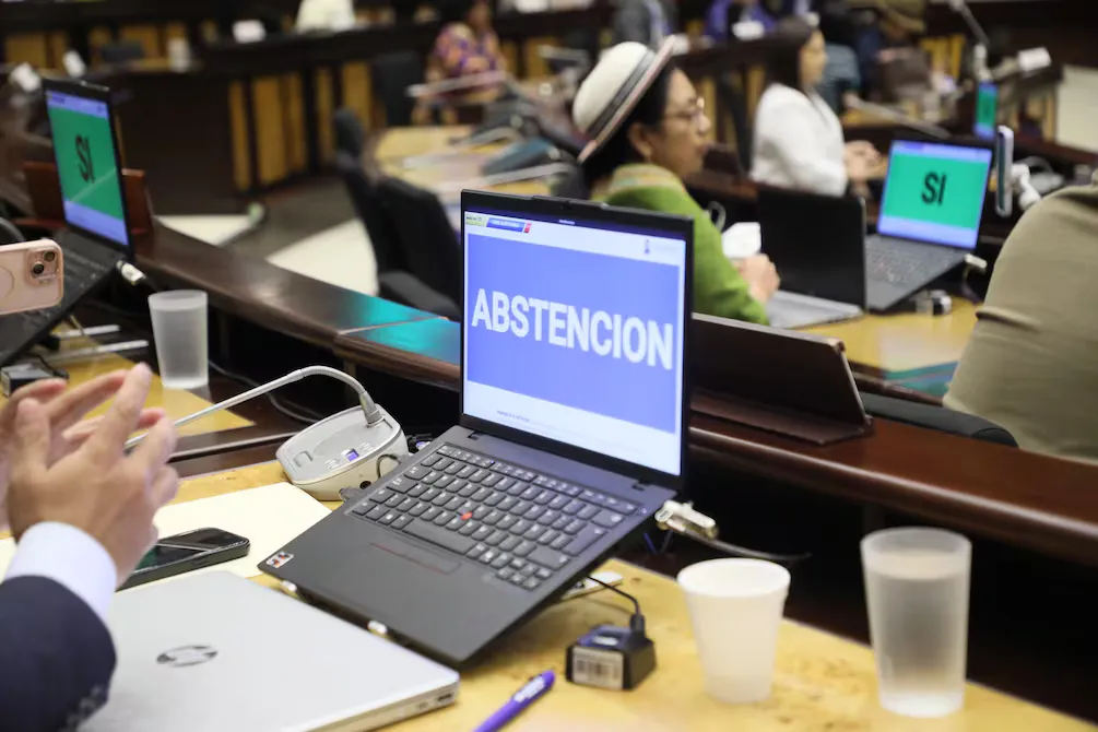 Proyecto para derechos de mujeres rurales no pasa en Asamblea