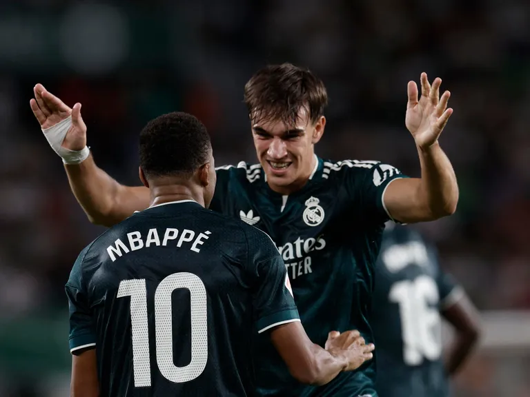 Real Madrid sufrió para vencer al Elche con gol de Carlos Espí