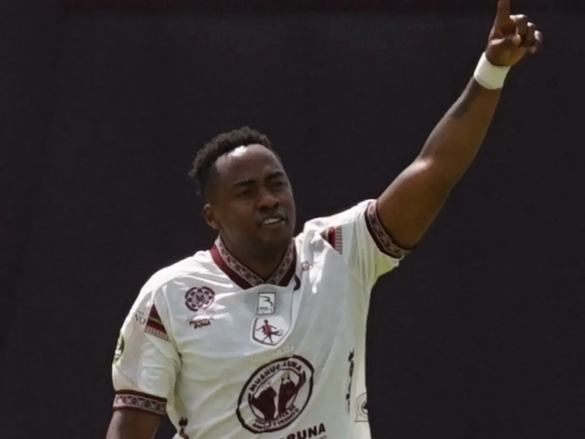 Renato Ibarra fue operado por lesión del ligamento rotuliano