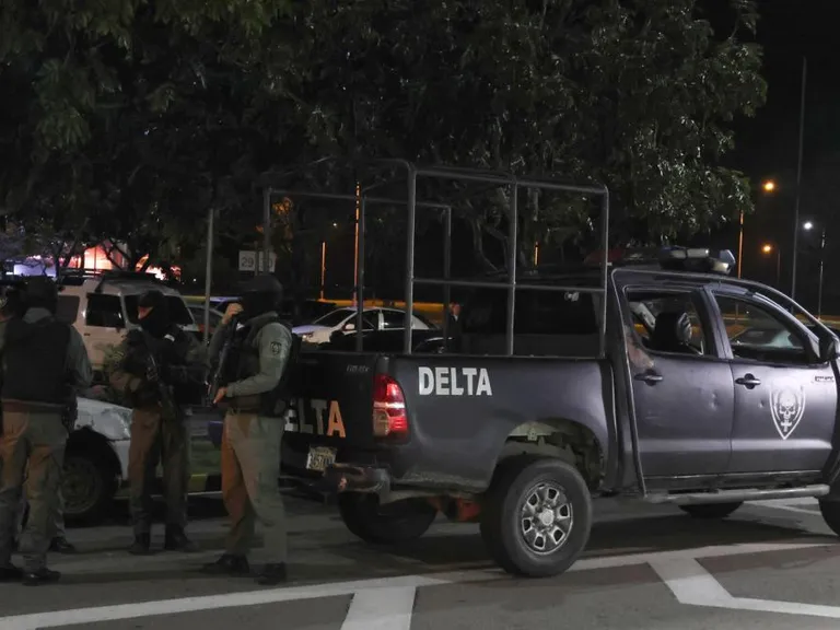 Roger Mariaca: Policía detiene al fiscal general tras retiro de visa