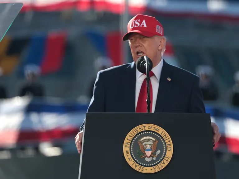 Trump quiere convertir su club de golf en residencia presidencial