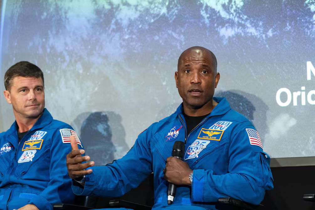 Victor Glover en Artemis II: pudo tapar la Tierra con su mano