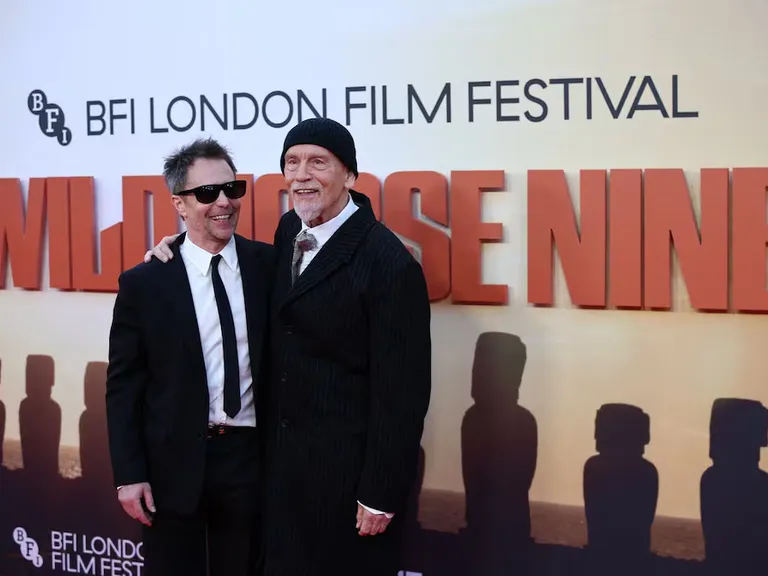 Wild horse nine: John Malkovich y Sam Rockwell en Chile