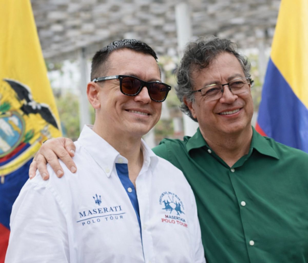 Petro propone a Ecuador control conjunto de puertos marítimos