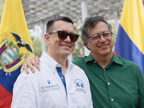 Petro propone a Ecuador control conjunto de puertos marítimos