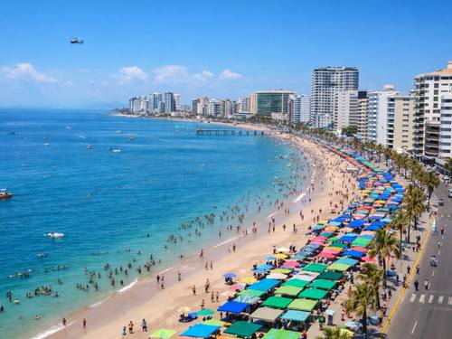 Salinas tiene el 100 % de ocupación por Carnaval