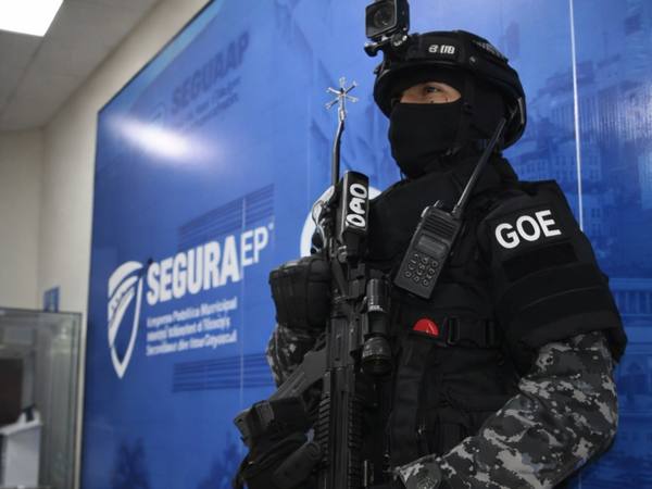 Gobierno asume control de Segura EP en Guayaquil