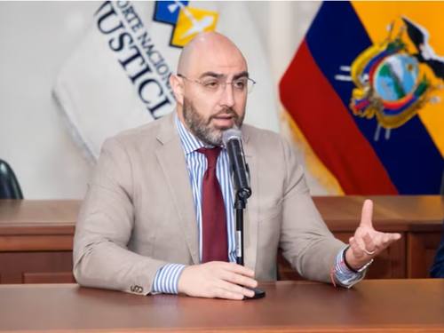 Mario Godoy renuncia a la presidencia de la Judicatura antes del juicio político