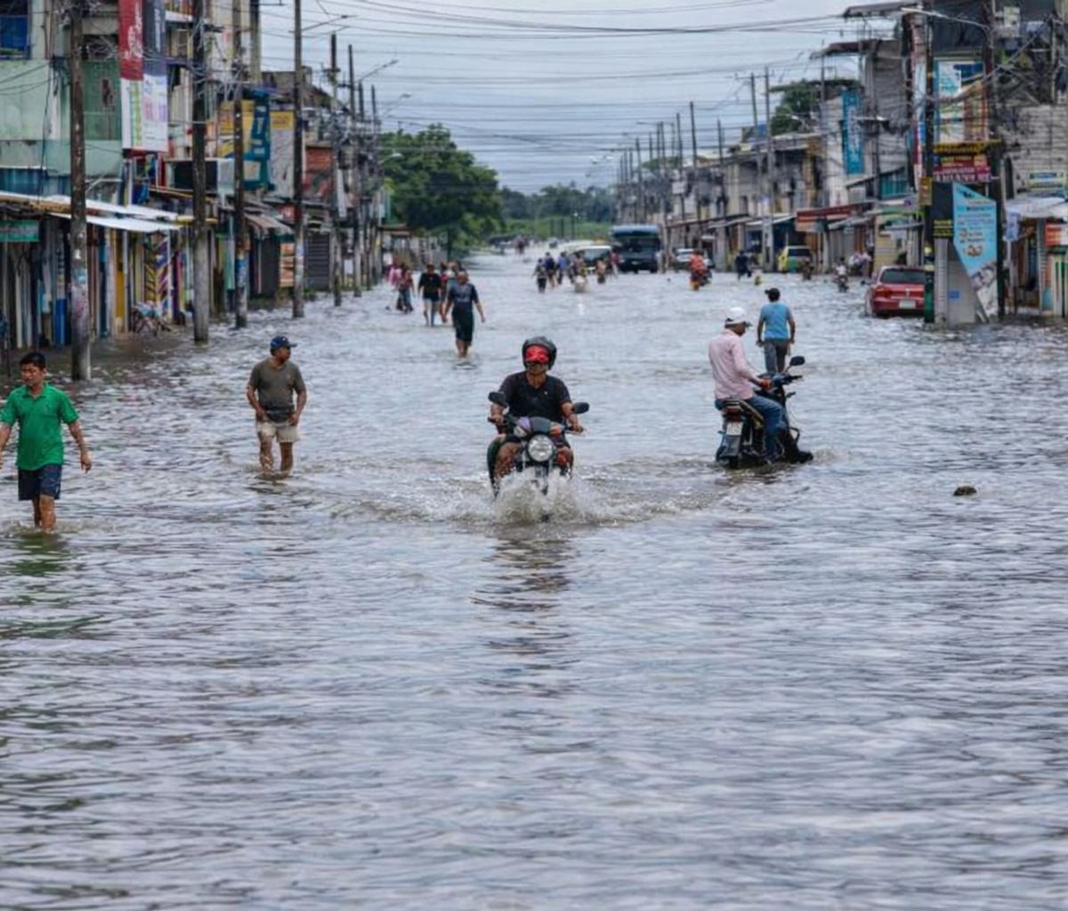 Lluvias en Ecuador dejan cuatro muertos y dos desaparecidos