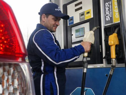 El precio de los combustibles en Ecuador aumenta hasta 22 centavos por galón