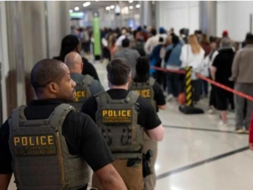 Estados Unidos despliega agentes de ICE en aeropuertos