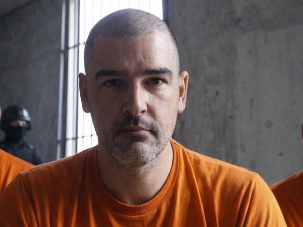 Piden remoción de Aquiles Alvarez en Guayaquil por ausencia