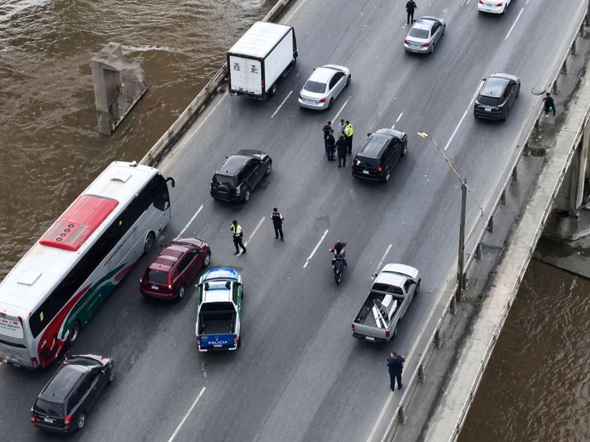 Asesinato en el Puente de la Unidad Nacional deja una funcionaria muerta