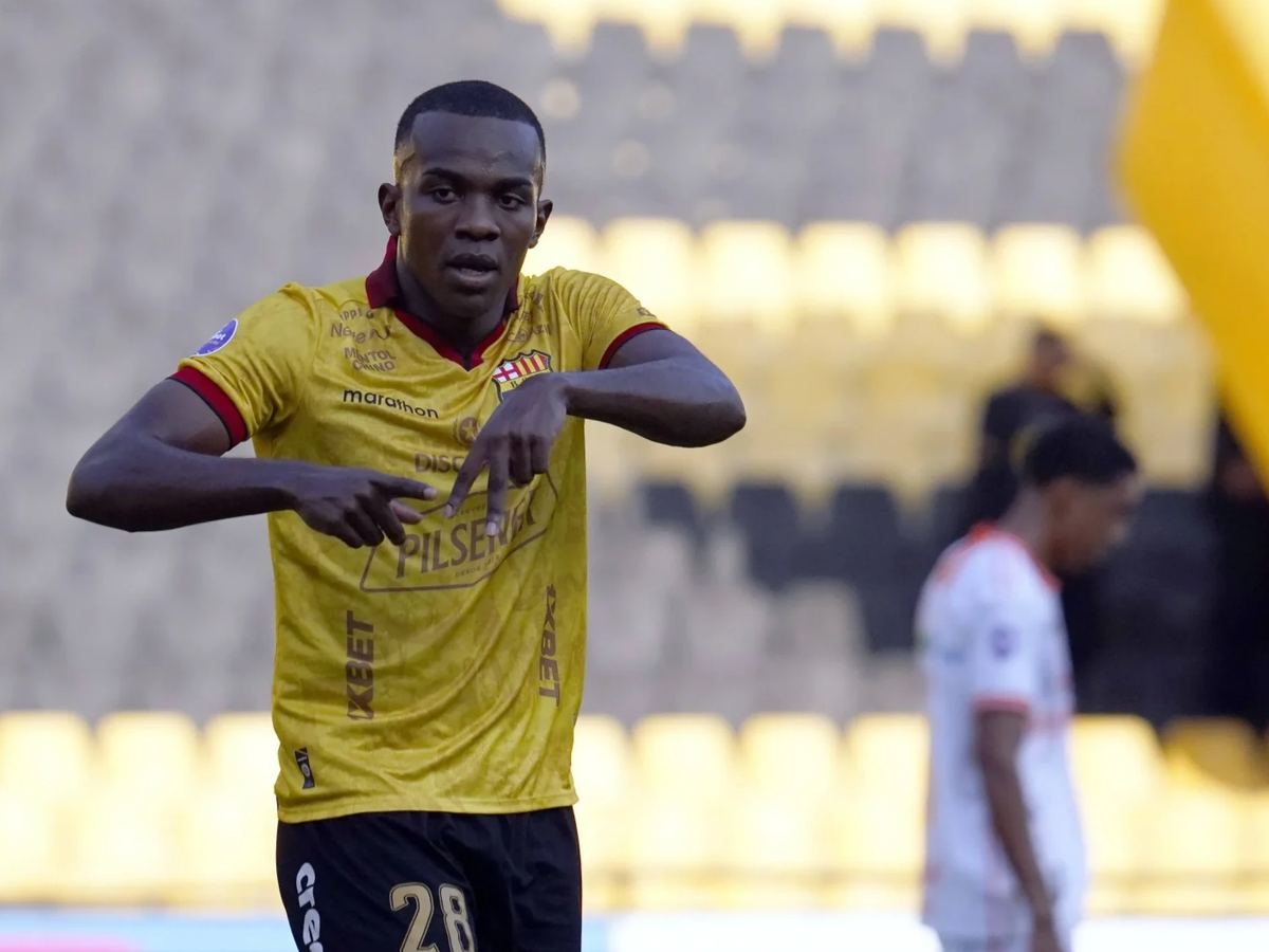 Jhonny Quiñónez y Barcelona SC: niega interés de Liga de Quito