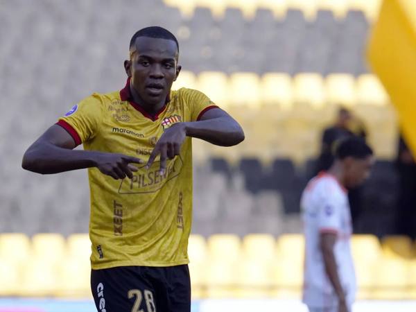 Jhonny Quiñónez y Barcelona SC: niega interés de Liga de Quito