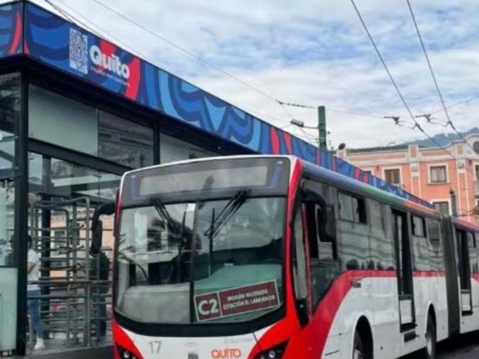 Quito amplía horarios de transporte por concierto de Ed Sheeran