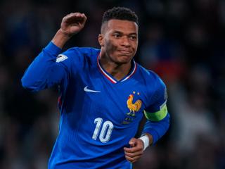 Kylian Mbappé: a 2 goles de la corona