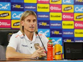 ¿Renovará Beccacece su contrato con la "Tri"?