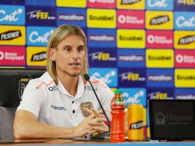 ¿Renovará Beccacece su contrato con la "Tri"?