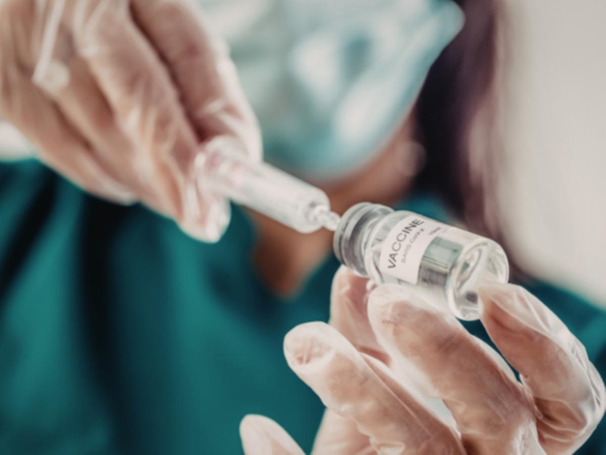 Científicos desarrollan una vacuna contra los coronavirus diseñada con inteligencia artificial